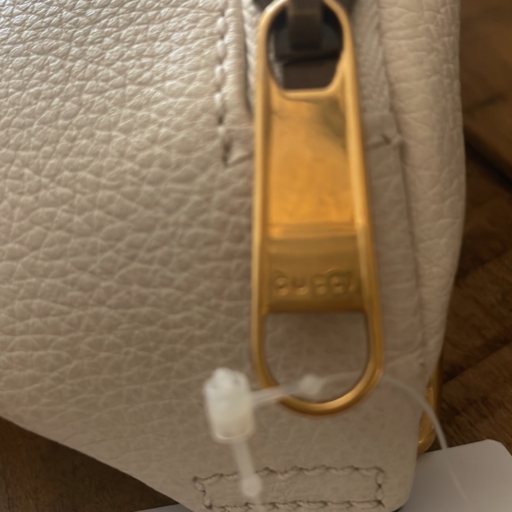 SOLD-Gucci Belt Bag⭐️ - Picture 16 of 16